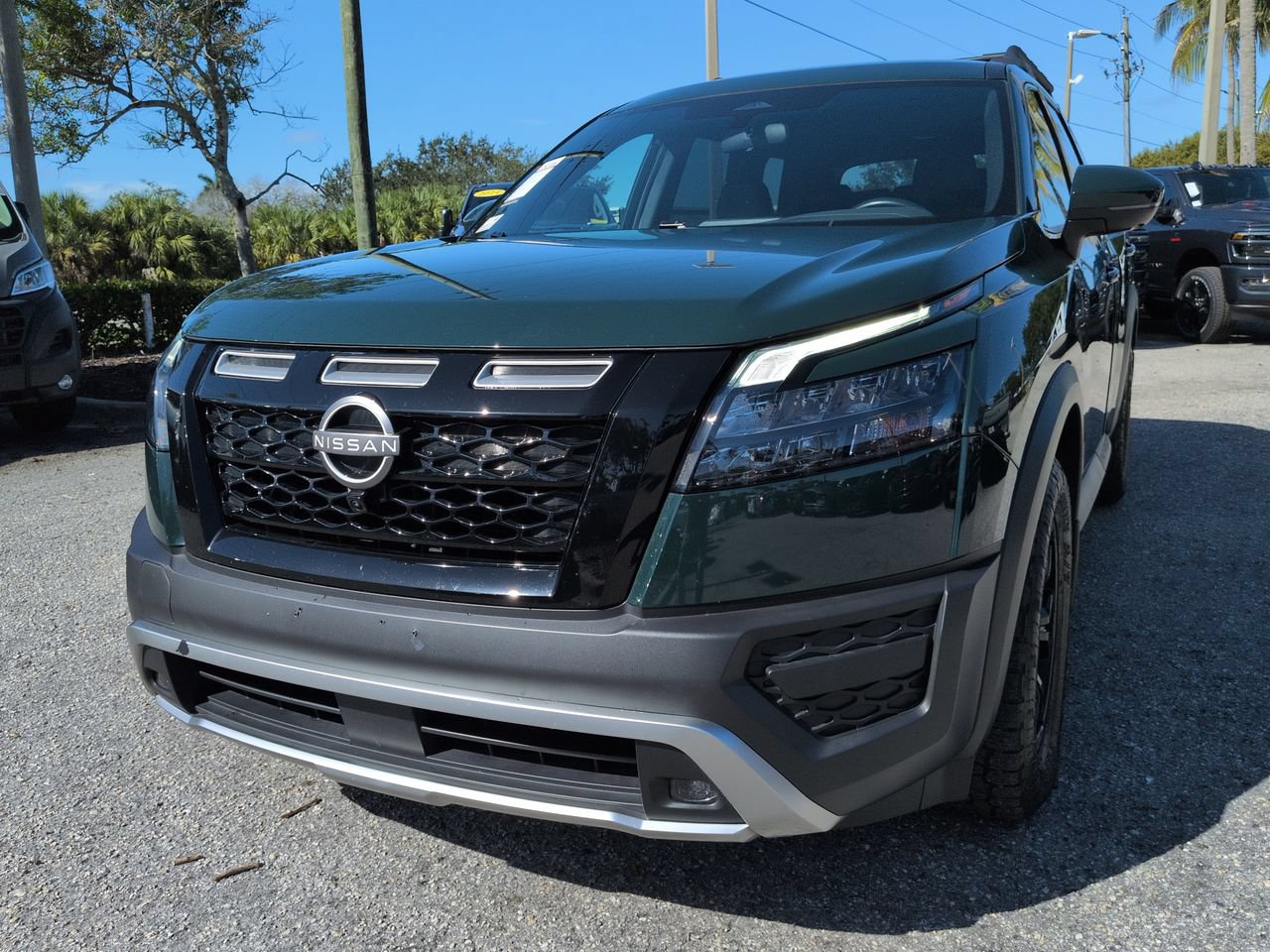 Used 2024 Nissan Pathfinder Rock Creek AWD/4WD image 9