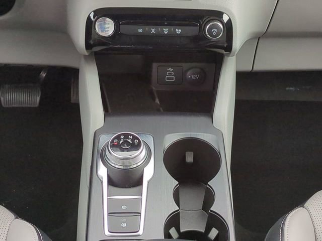 Used 2025 Ford Escape Platinum image 19