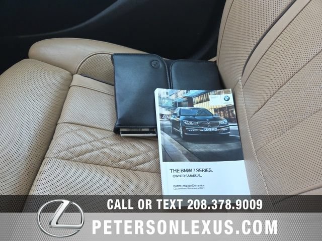 Used 2018 BMW 750i RWD image 30