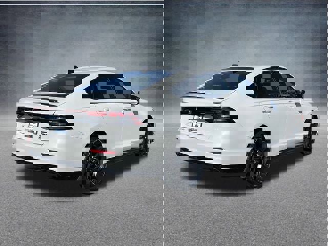 Used 2023 Honda Accord Sport image 4