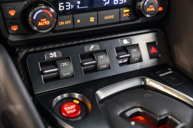 Used 2023 Nissan GT-R Premium w/ Premium Interior Package AWD/4WD image 42