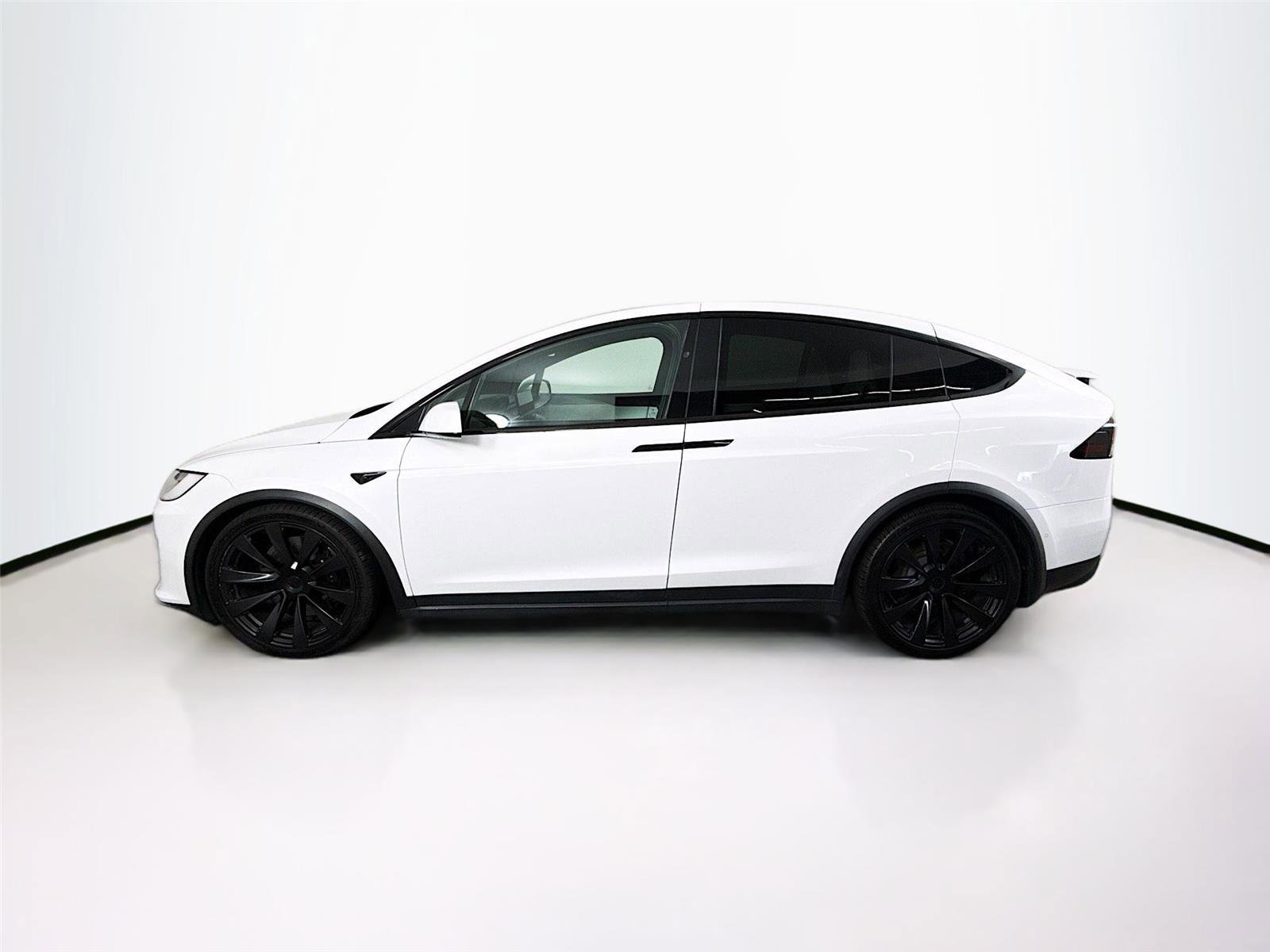 Used 2022 Tesla Model X Plaid AWD/4WD image 18