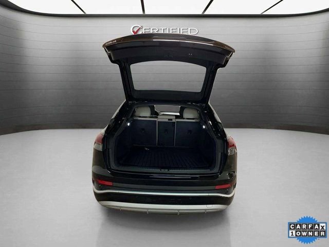 Used 2024 Audi Q4 e-tron Premium Plus w/ Premium Plus image 7