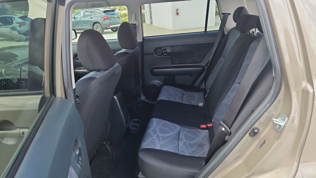 Used 2011 Scion xB FWD image 22