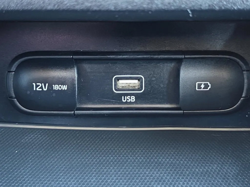 Used 2024 Kia Forte LXS FWD image 27