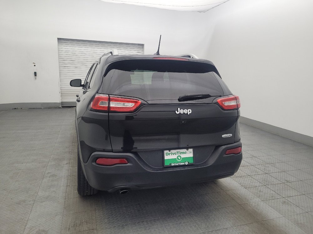 Used 2014 Jeep Cherokee Latitude w/ Comfort/Convenience Group FWD image 6
