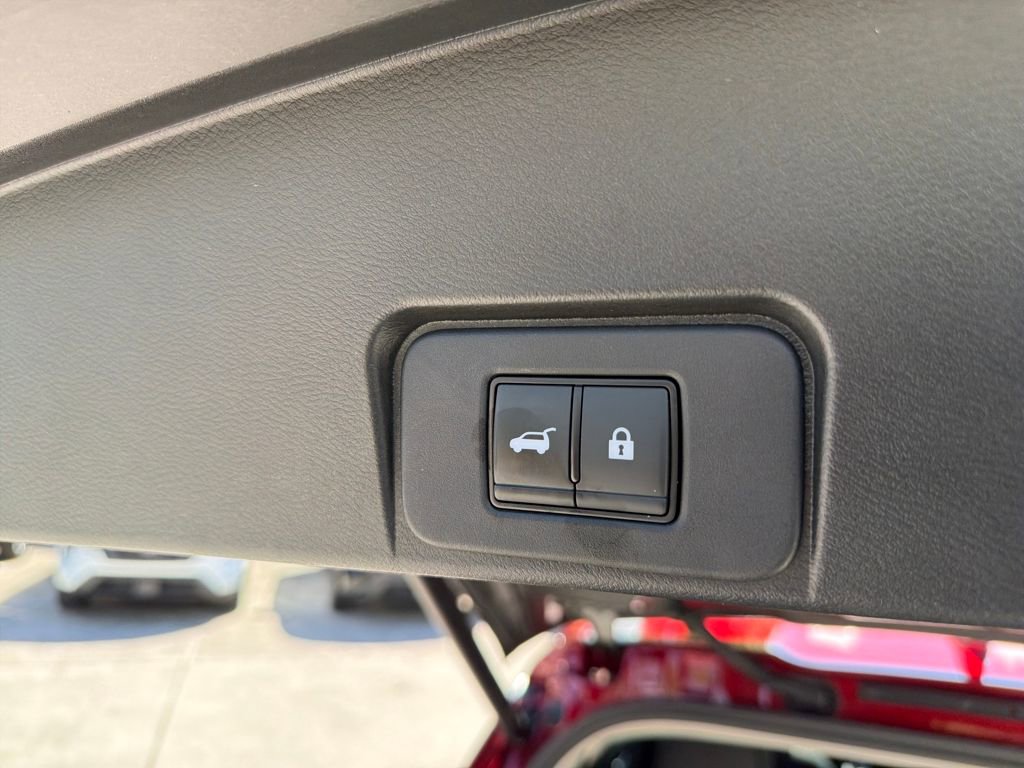 Certified 2023 Nissan Rogue SL w/ SL Premium Package FWD image 31