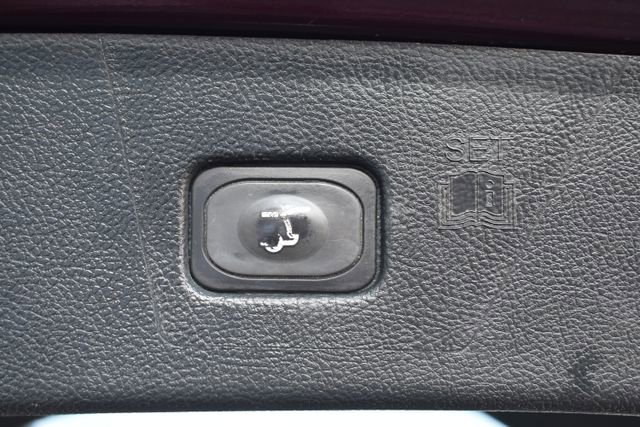 Used 2023 Ford Edge Titanium w/ Class II Trailer Tow Package image 45