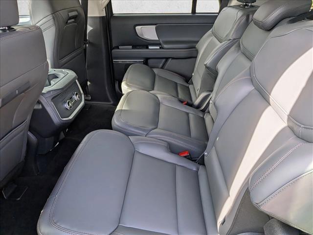 New 2025 Ford Expedition Active AWD/4WD image 14