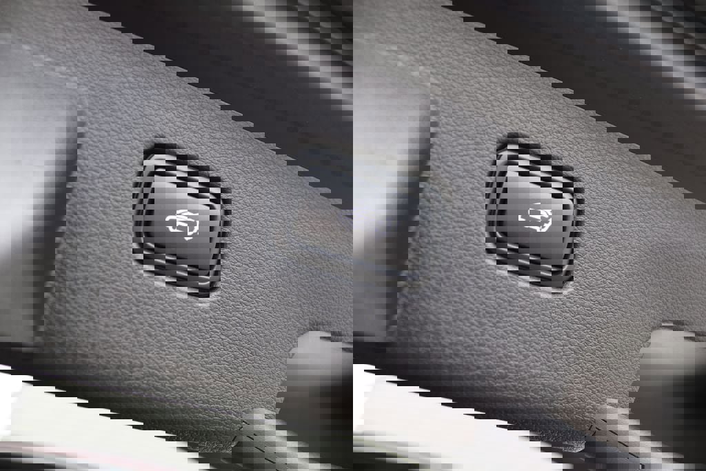 Used 2023 Kia Sportage X-Line w/ X-Line Premium Package image 34