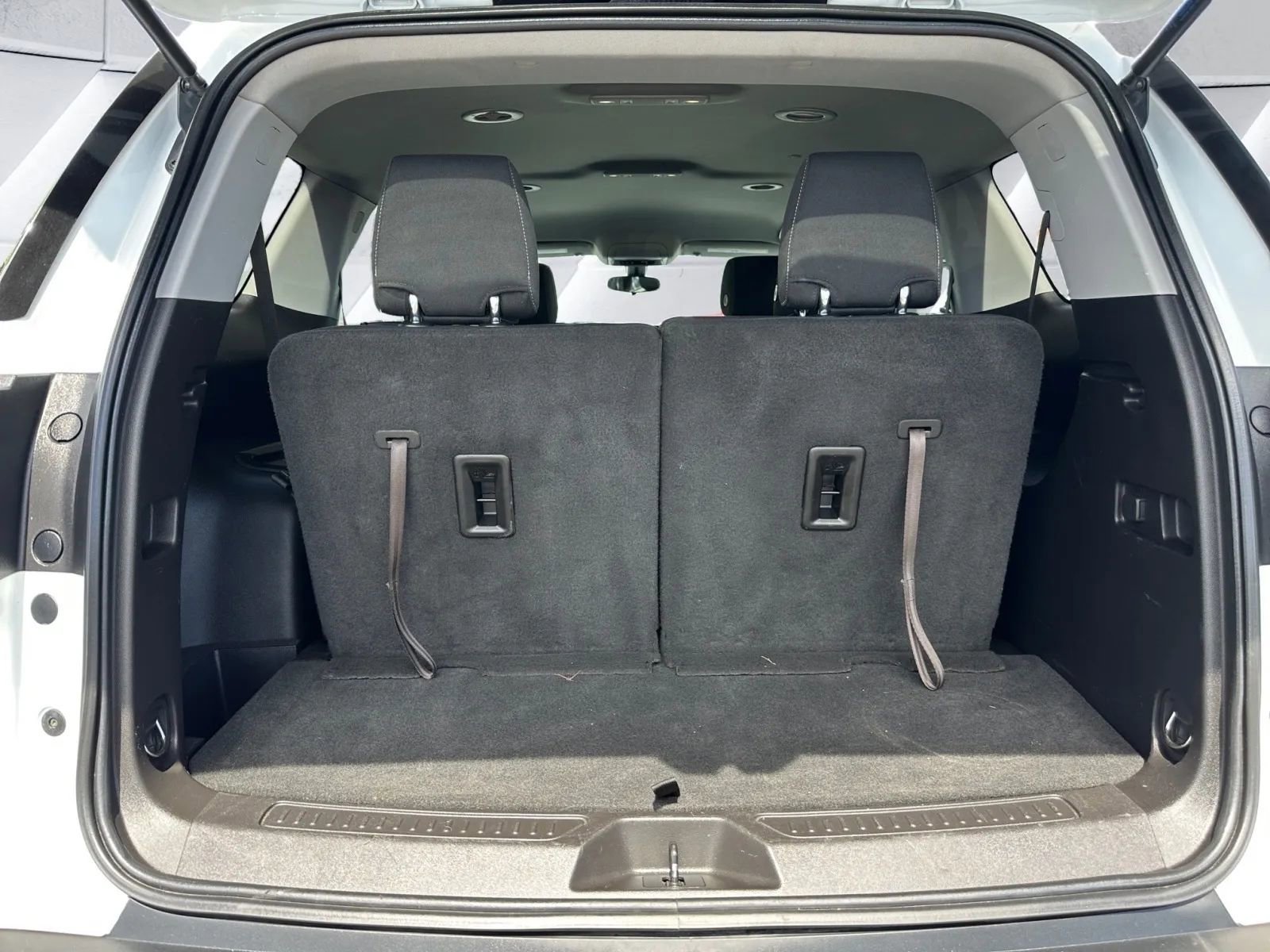 Used 2019 GMC Acadia SLE image 19