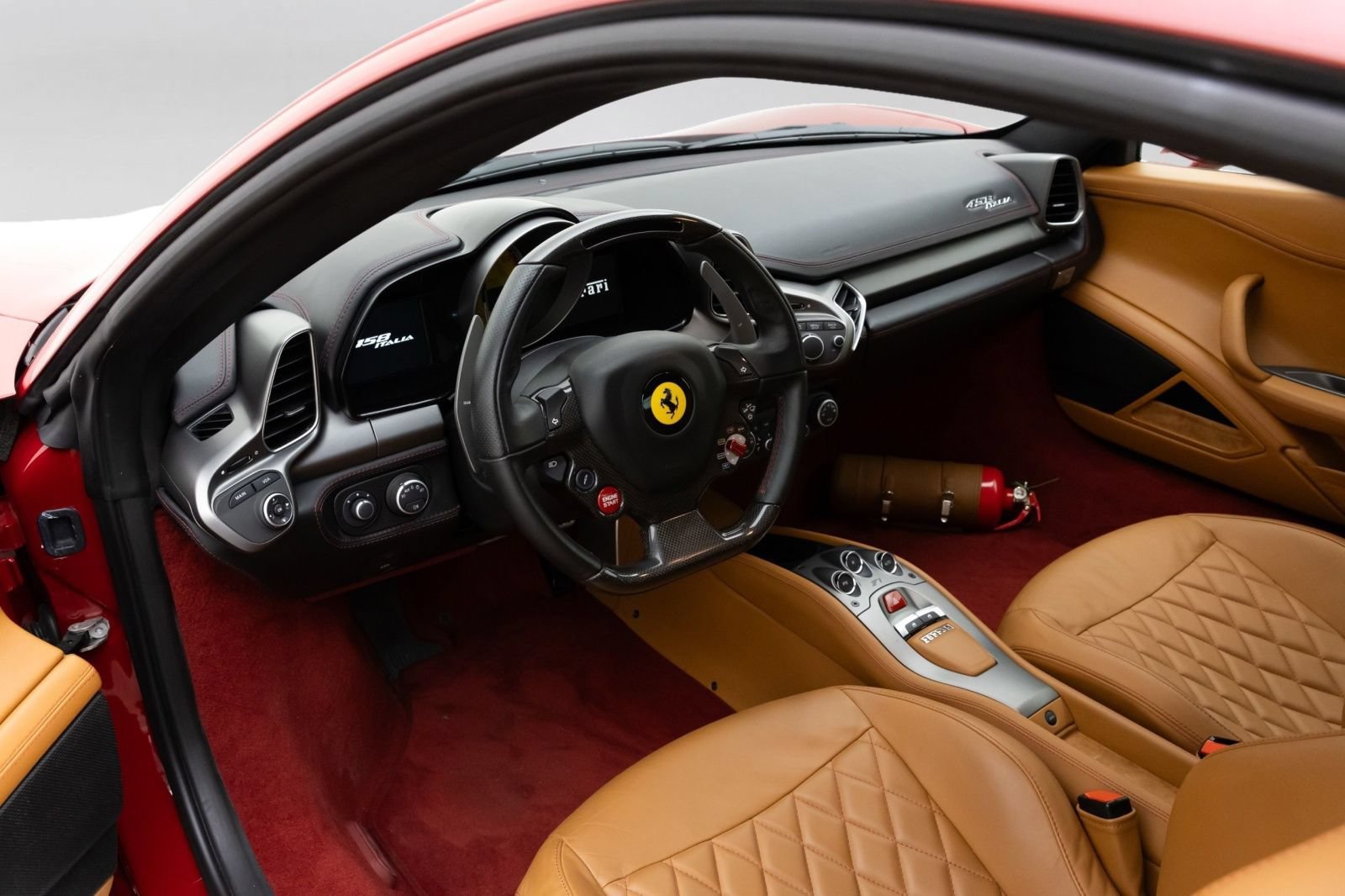 Used 2011 Ferrari 458 Italia Coupe RWD image 4