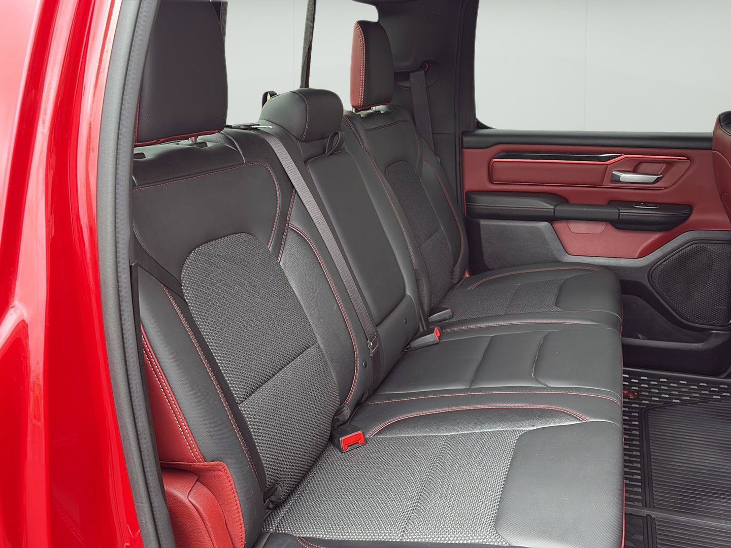 Used 2022 RAM 1500 Rebel AWD/4WD image 28