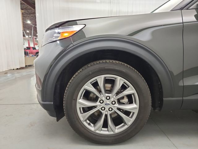 Used 2022 Ford Explorer XLT w/ Equipment Group 202A image 20