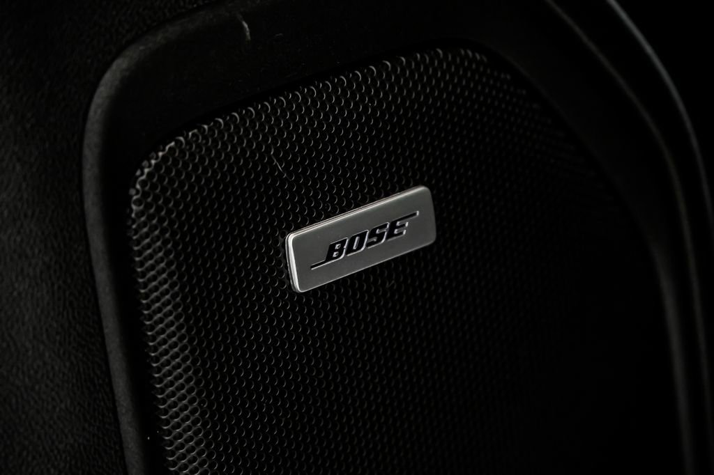 Used 2022 Chevrolet Silverado 2500 High Country w/ Technology Package AWD/4WD image 12