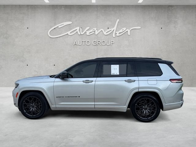 Used 2025 Jeep Grand Cherokee L Summit w/ Obsidian Package AWD/4WD image 13