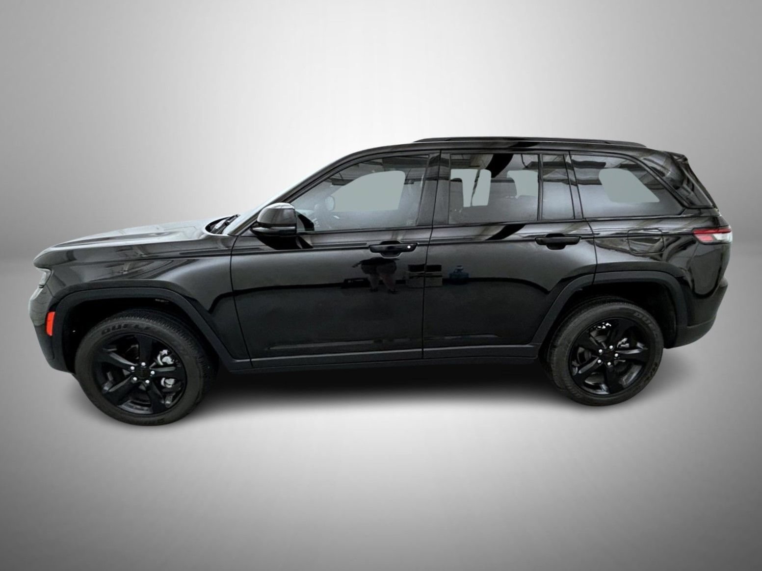 Certified 2023 Jeep Grand Cherokee Altitude AWD/4WD image 8