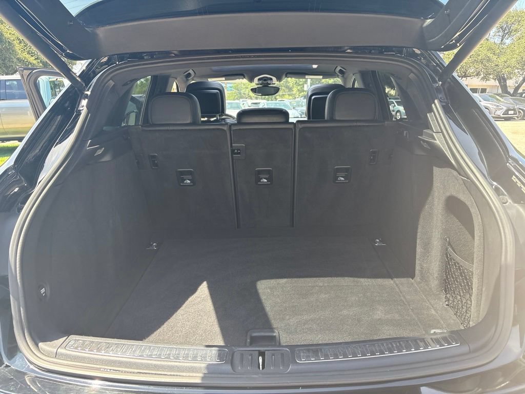 Used 2018 Porsche Macan AWD/4WD image 20
