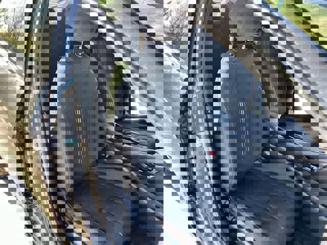 Used 2025 Hyundai Elantra Sport image 12