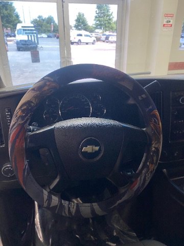 Used 2015 Chevrolet Express 3500 Extended image 21