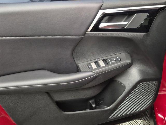 Used 2023 Mitsubishi Outlander 4WD Plug-In Hybrid image 19