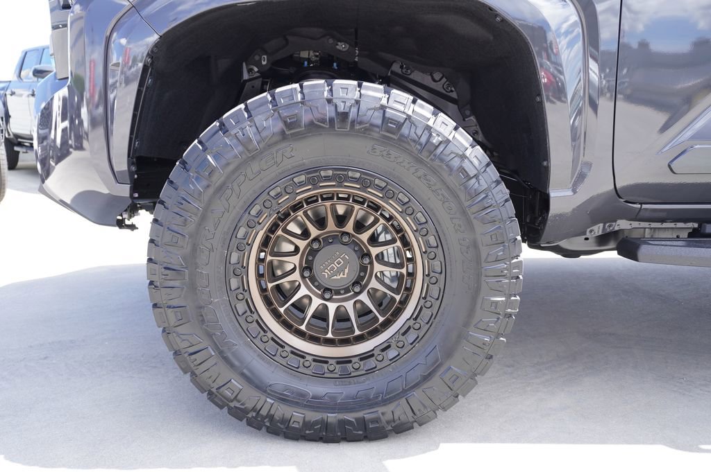 New 2026 Toyota Tacoma SR5 AWD/4WD image 18