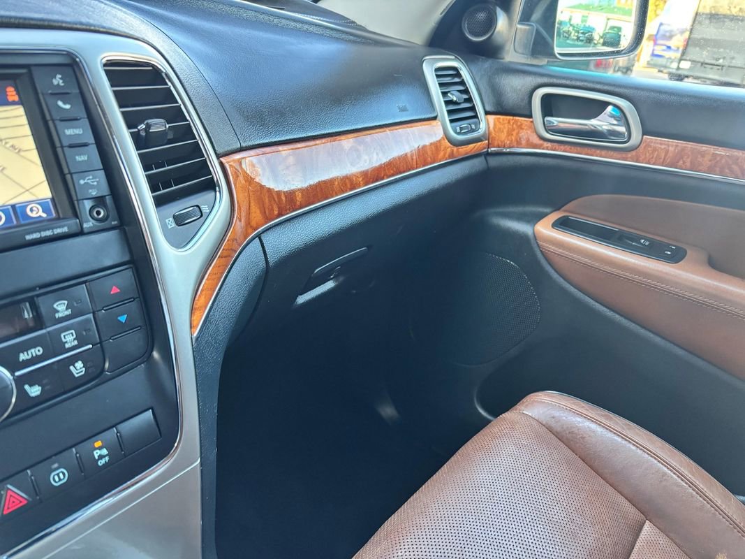 Used 2012 Jeep Grand Cherokee Overland image 20