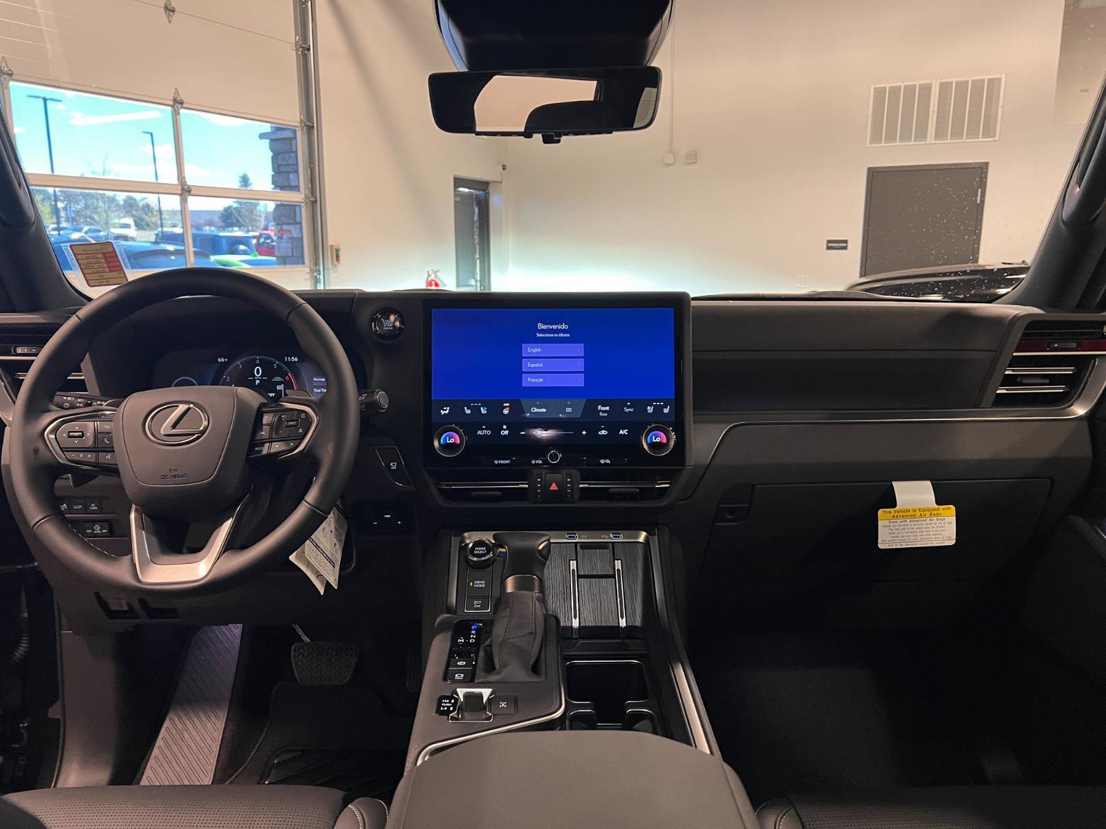 Used 2026 Lexus GX 550 w/ Cold Area Package image 33