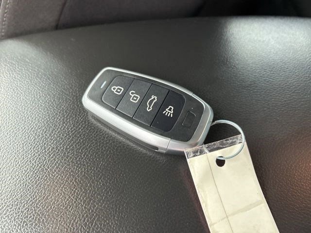 Used 2020 Chevrolet Malibu RS image 47