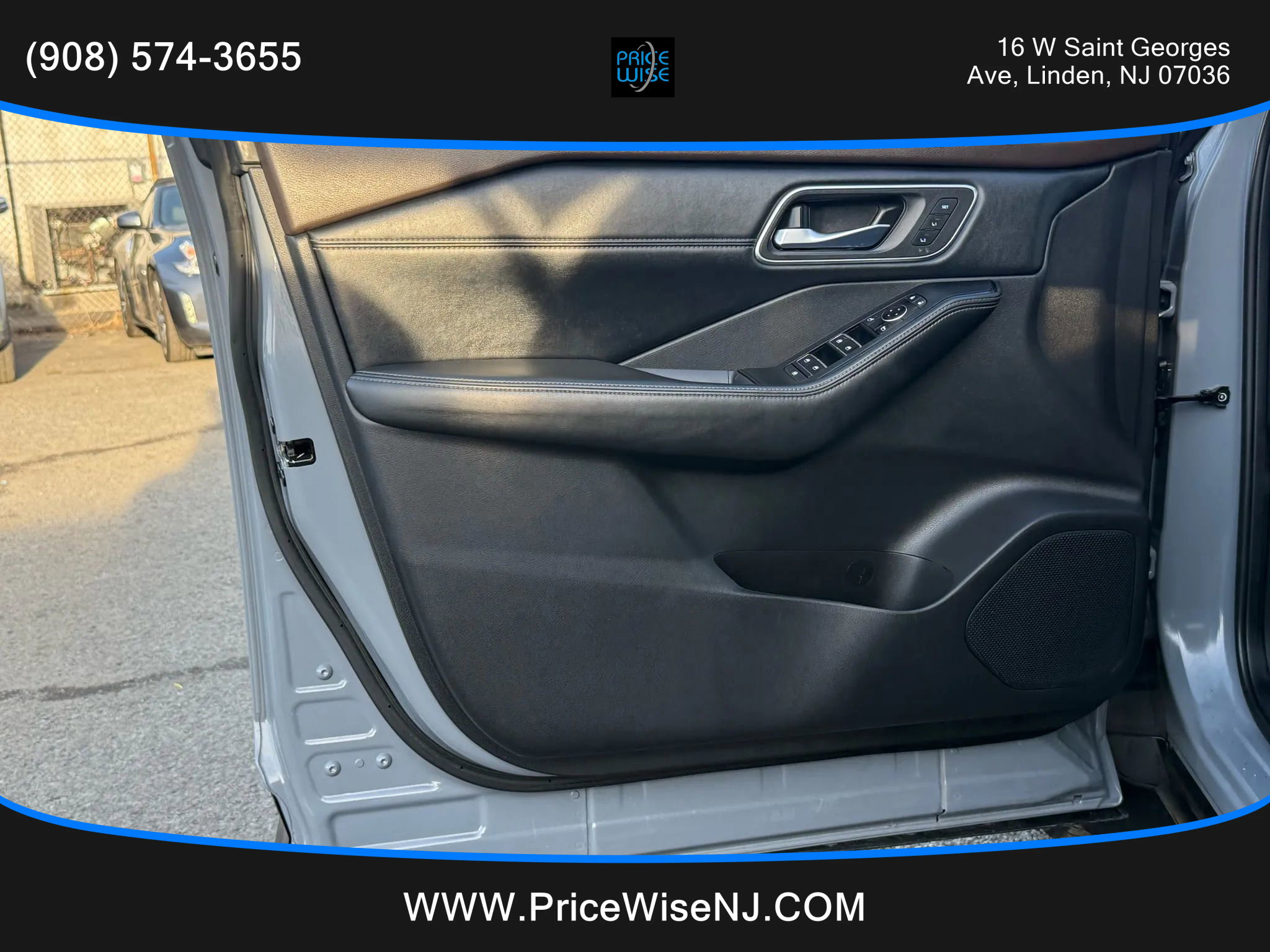 Used 2021 Nissan Rogue SL w/ Premium Package image 7