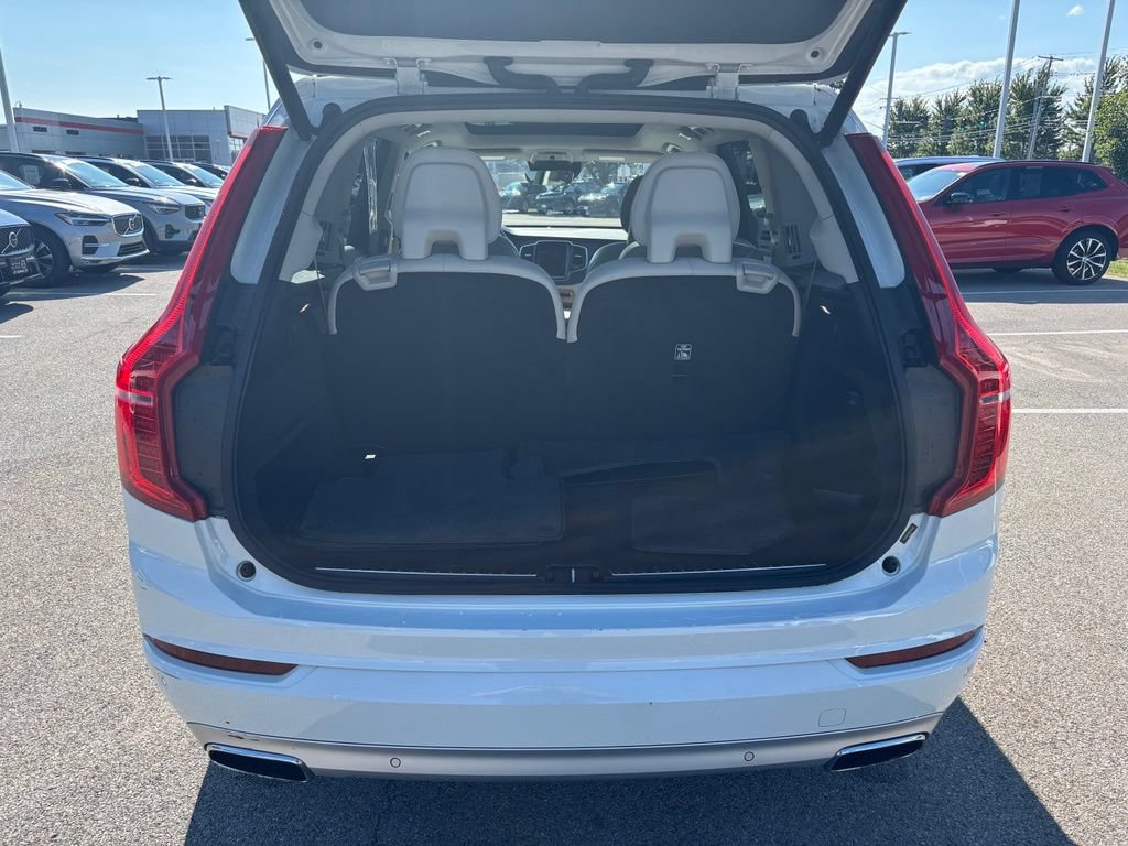 Used 2021 Volvo XC90 T6 Momentum AWD/4WD image 26