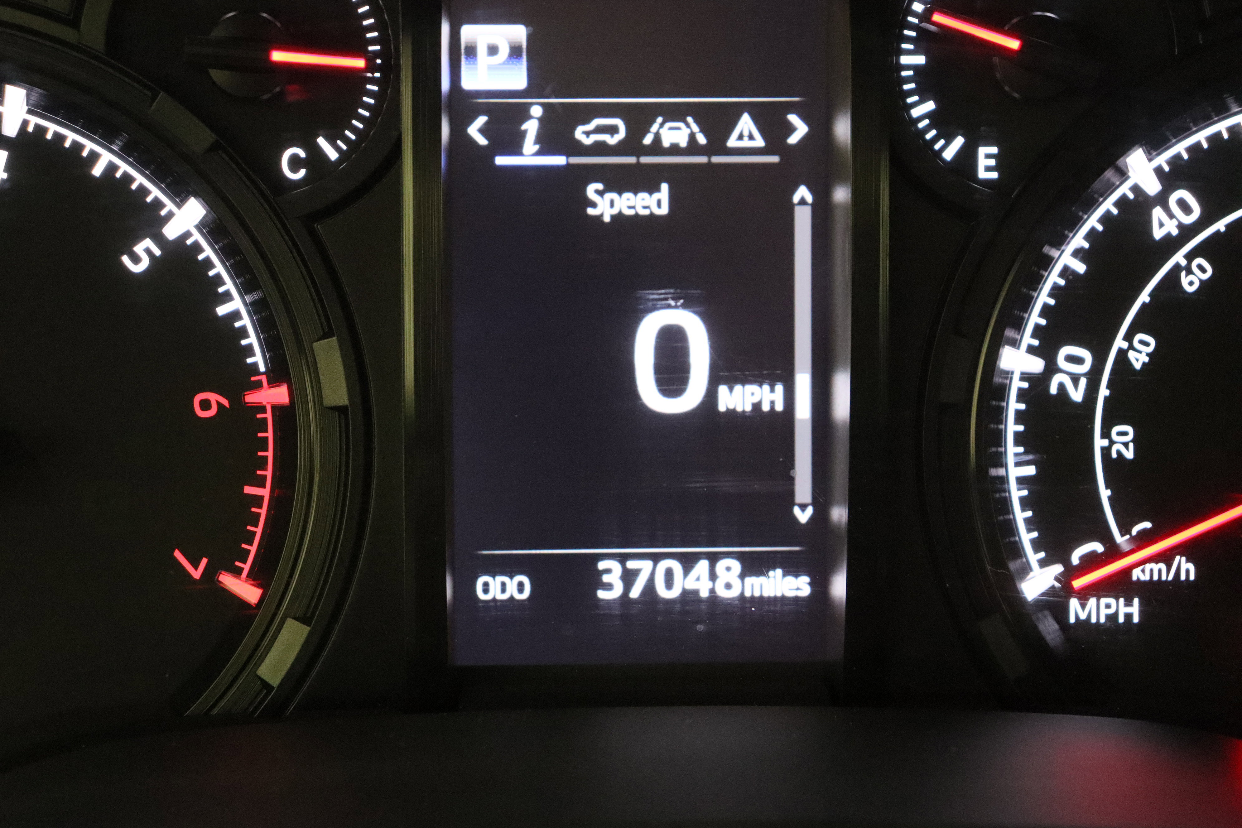 Certified 2024 Toyota 4Runner SR5 AWD/4WD image 40