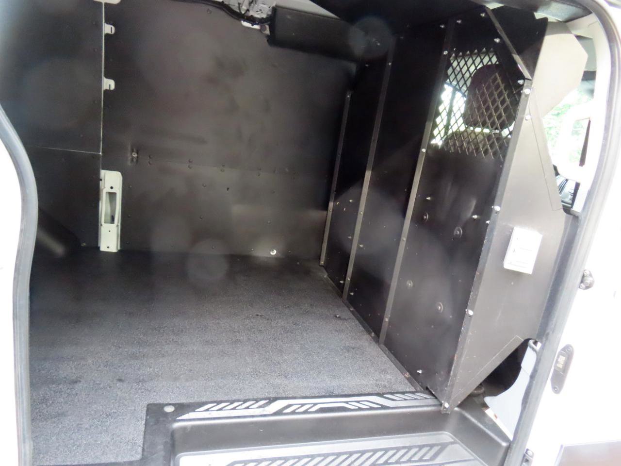 Used 2016 Ford Transit 250 130 Low Roof RWD image 22