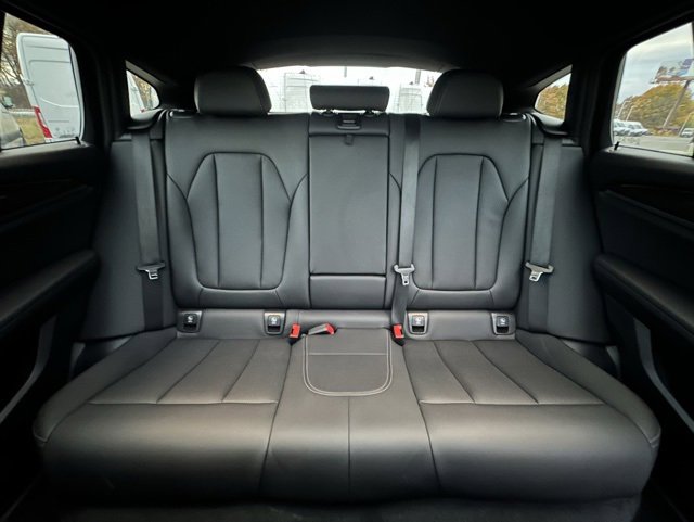 Used 2024 BMW X4 xDrive30i image 16