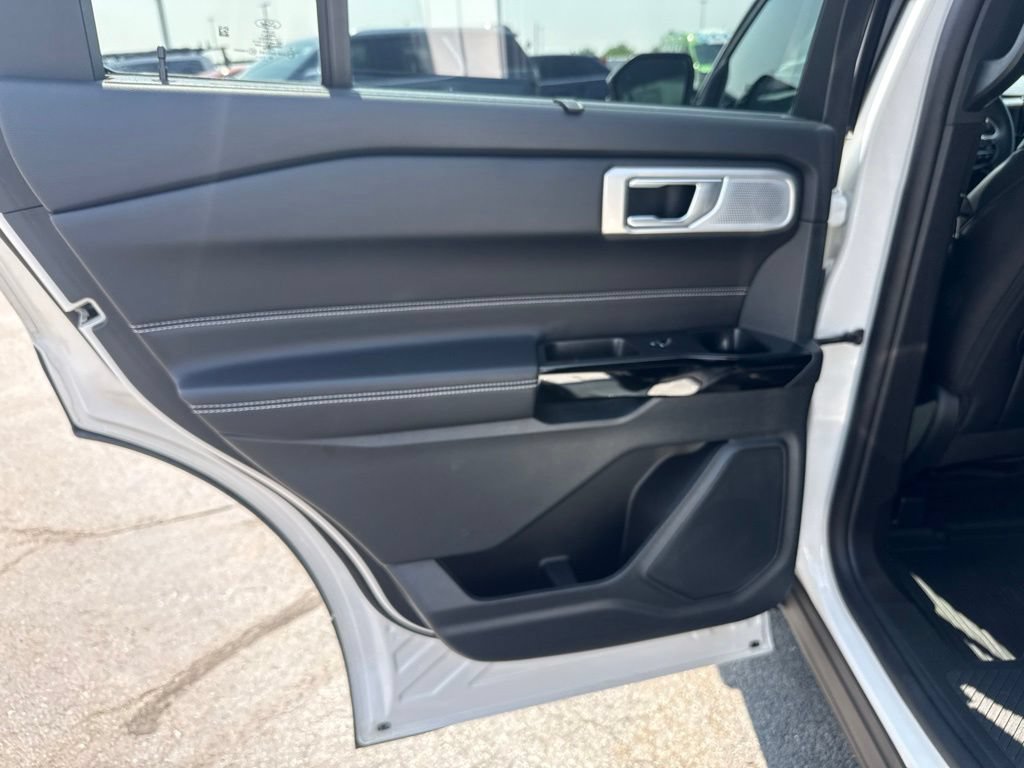 Used 2023 Ford Explorer ST w/ Equipment Group 401A AWD/4WD image 32