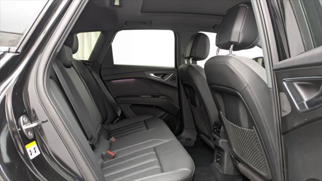 Used 2023 Audi Q4 e-tron Premium Plus RWD image 19