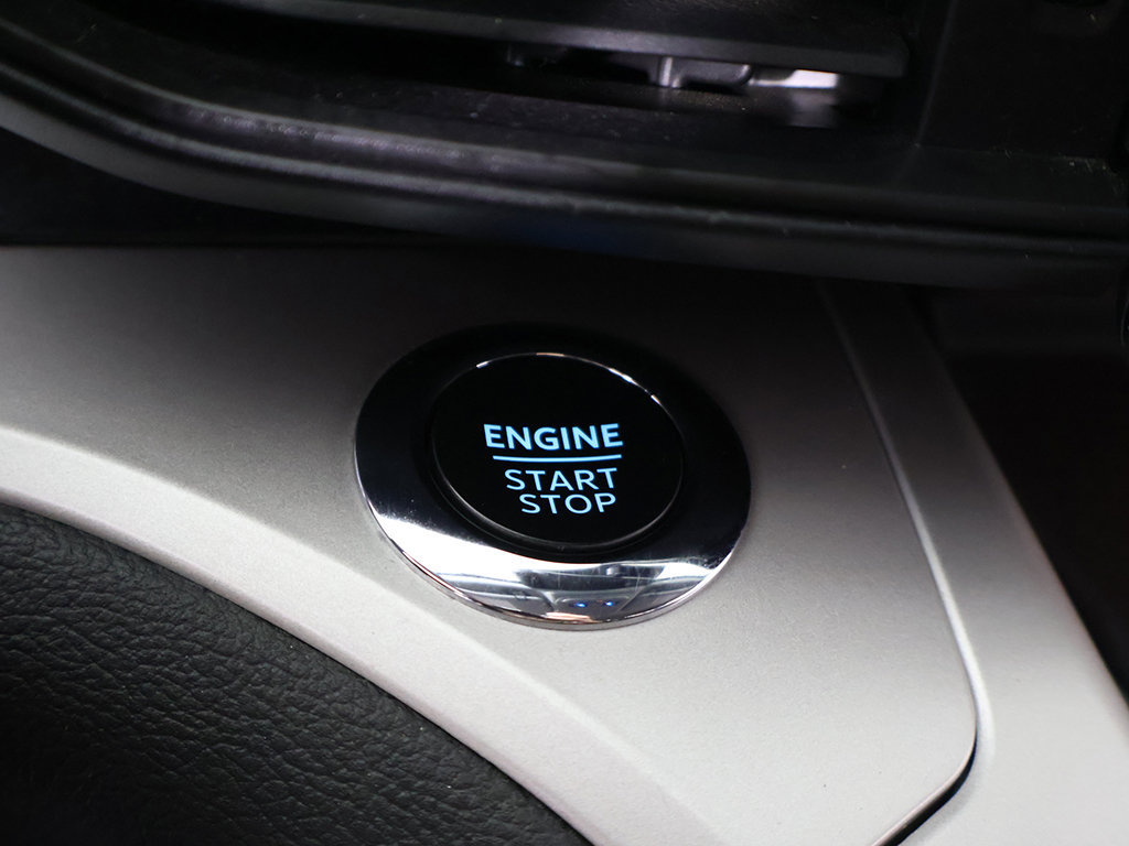 Used 2024 Ford Explorer XLT AWD/4WD image 41