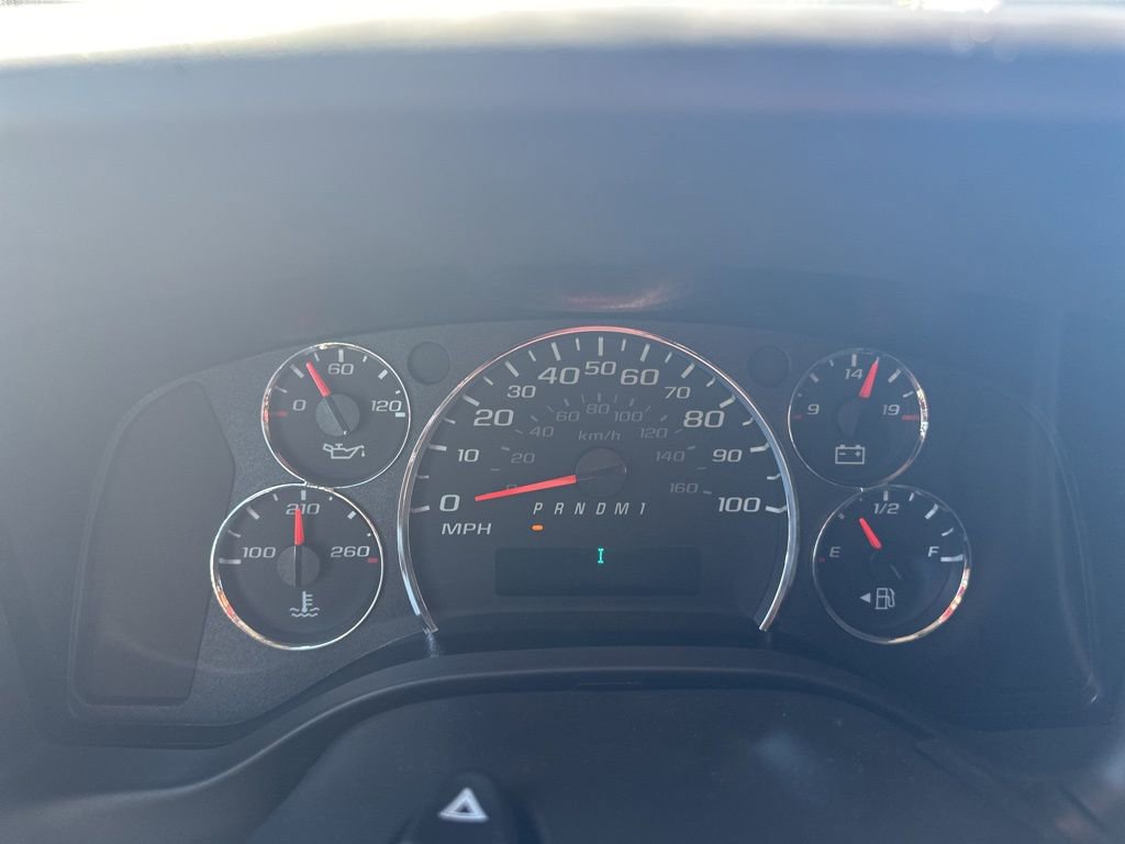 New 2025 Chevrolet Express 2500 w/ Communications Package image 8