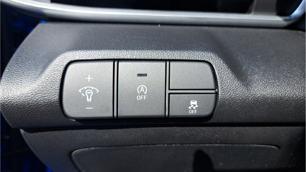 Used 2026 Hyundai Elantra SE FWD image 36