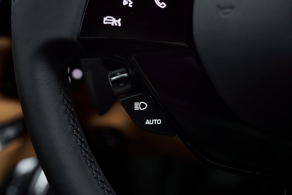 Used 2023 Ferrari Roma image 53