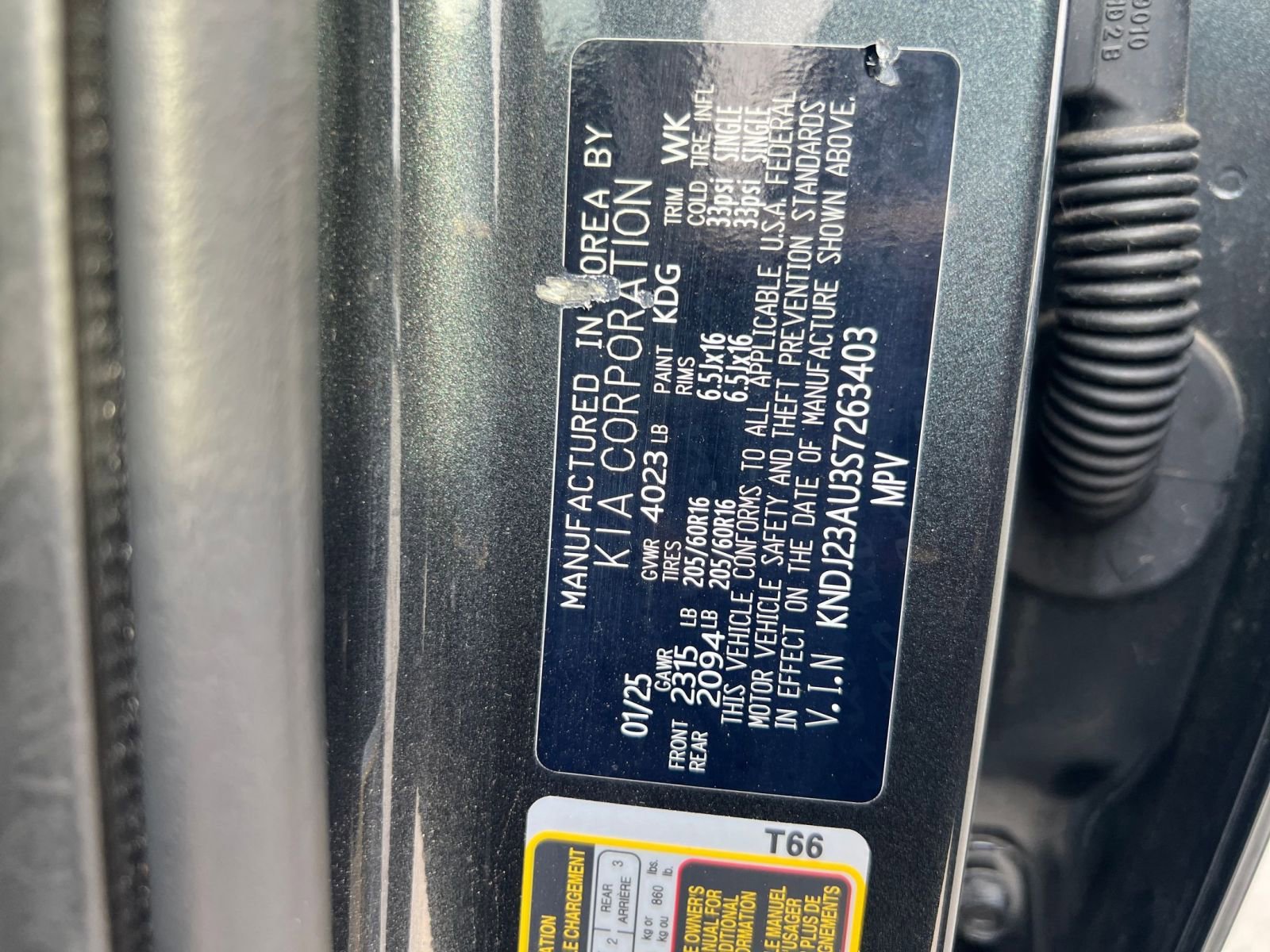 Used 2025 Kia Soul LX w/ LX Technology Package FWD image 24