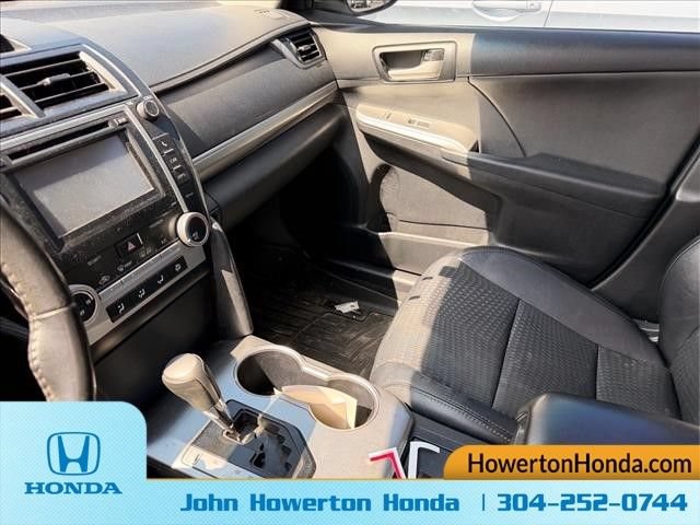 Used 2013 Toyota Camry SE FWD image 12