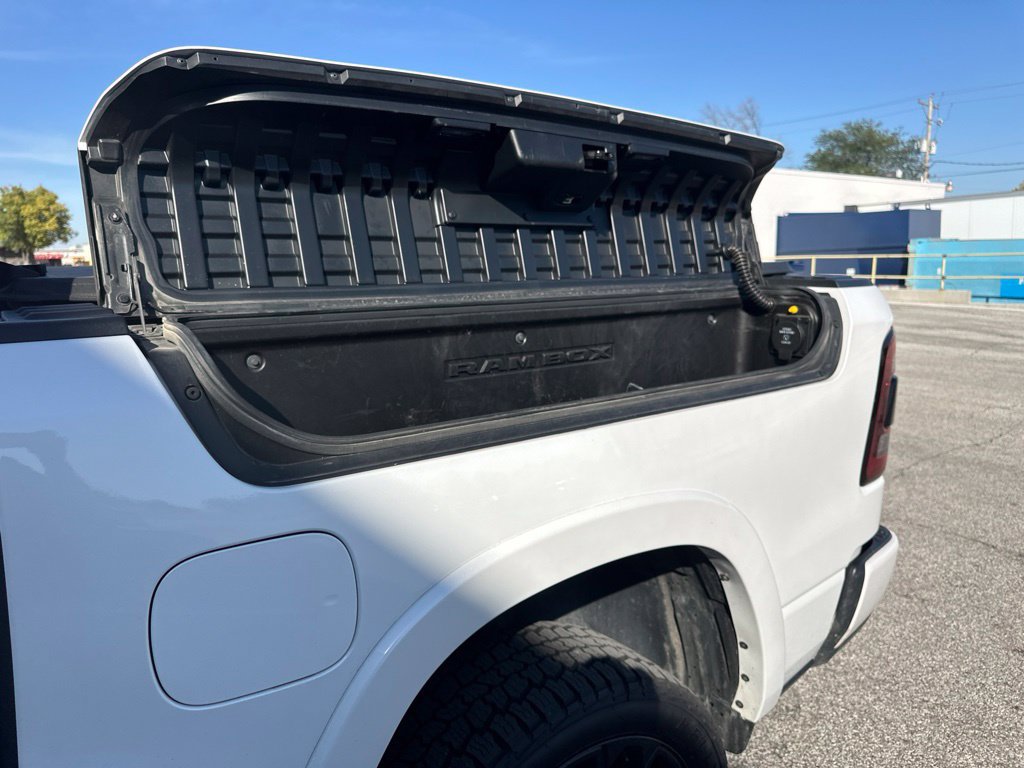 Used 2022 RAM 1500 Limited w/ Night Edition AWD/4WD image 21