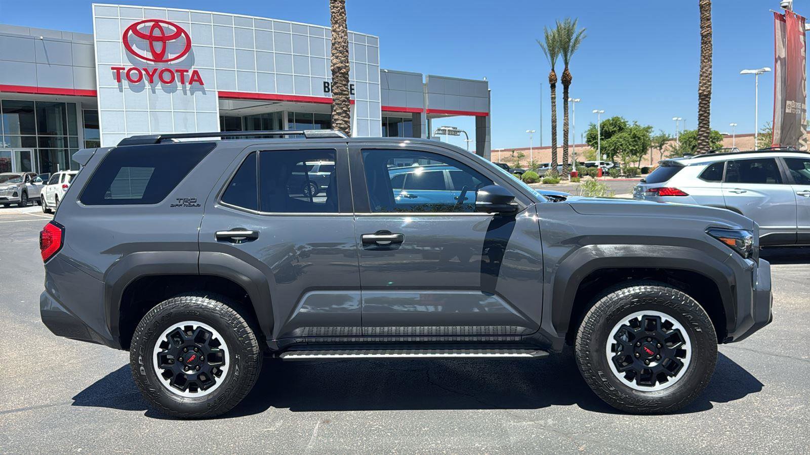 Used 2025 Toyota 4Runner TRD Off-Road Premium w/ Tow Technology Package AWD/4WD image 9