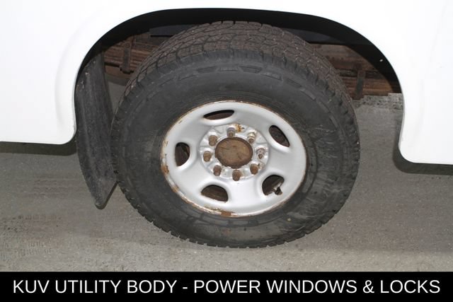 Used 2014 Chevrolet Express 3500 RWD image 5