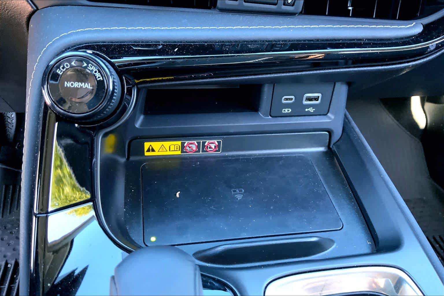 Used 2025 Lexus NX 350 AWD w/ Accessory Package (2T) image 35