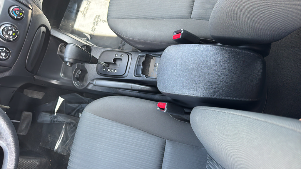 Used 2009 Kia Sportage LX FWD image 25