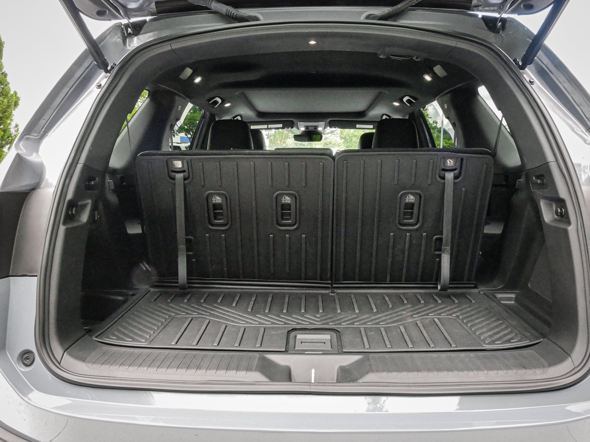 Used 2025 Honda Pilot TrailSport image 32