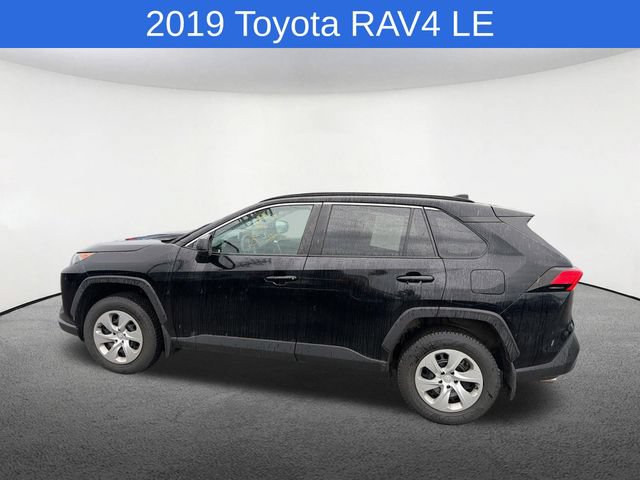Used 2019 Toyota RAV4 LE w/ All Weather Liner Package AWD/4WD image 3