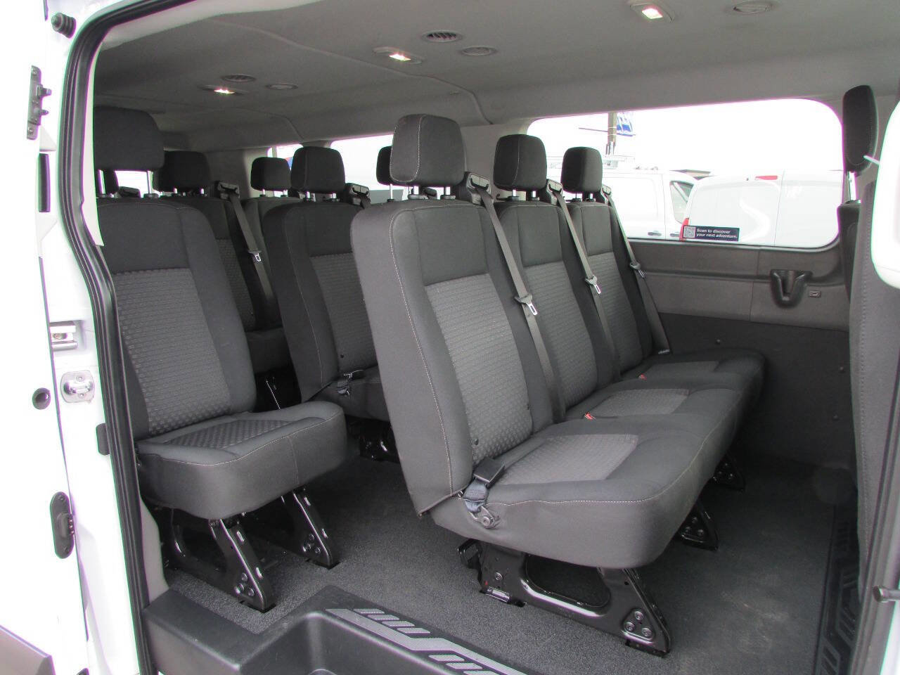 Used 2023 Ford Transit 350 XL image 24